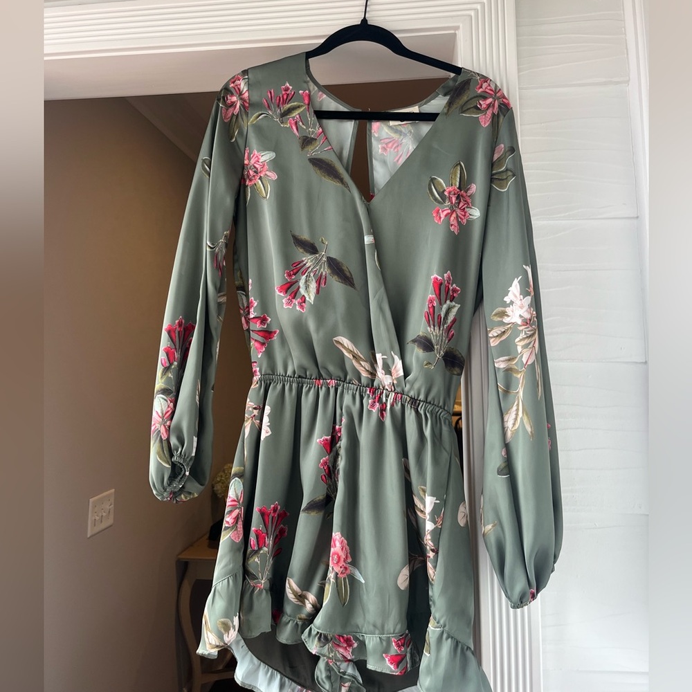 Show me your MuMu romper